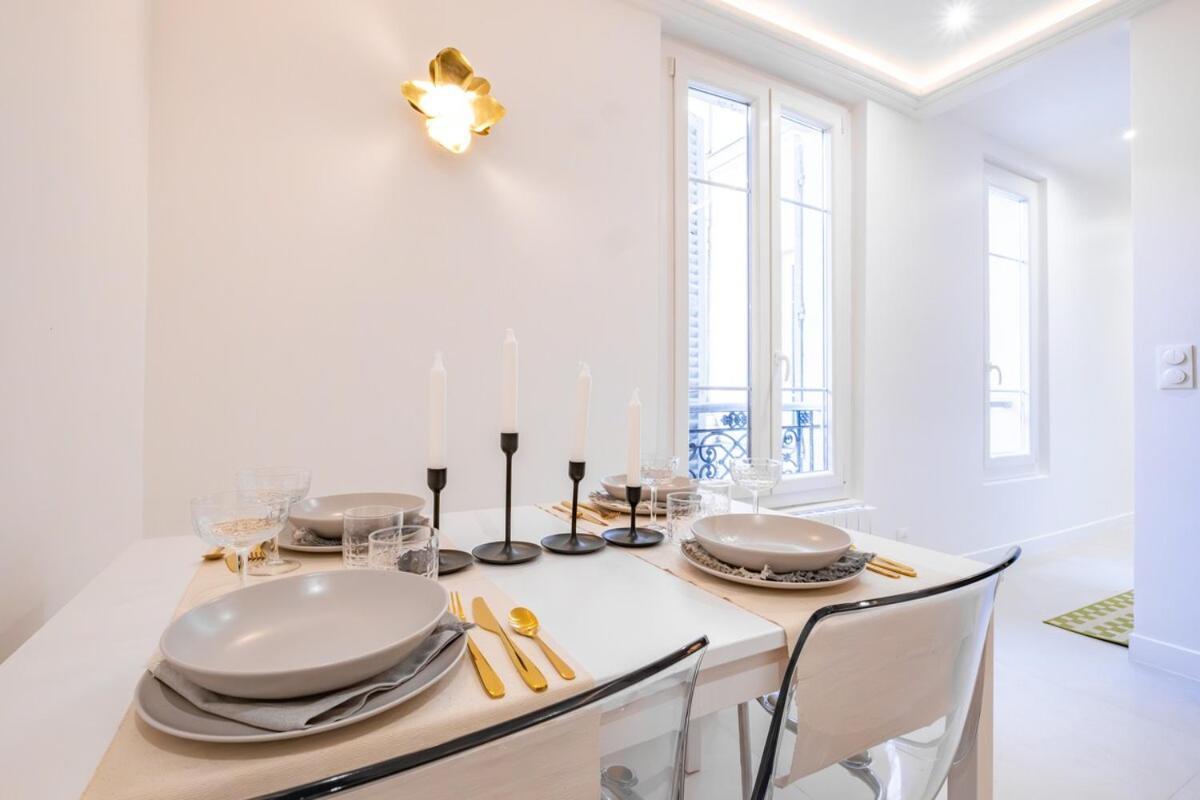 Appartement Haussmann - Champs-elysees *